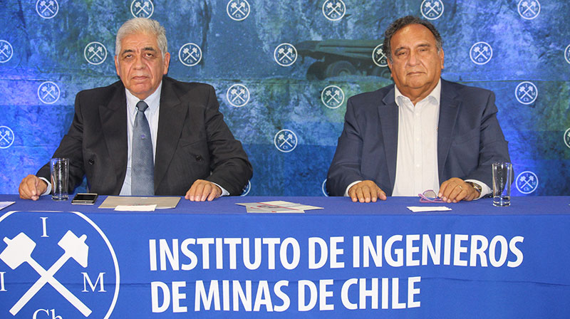 Sergio Demetrio, asumió como presidente del IIMCh: “Quiero ser el continuador de 90 años de historia”
